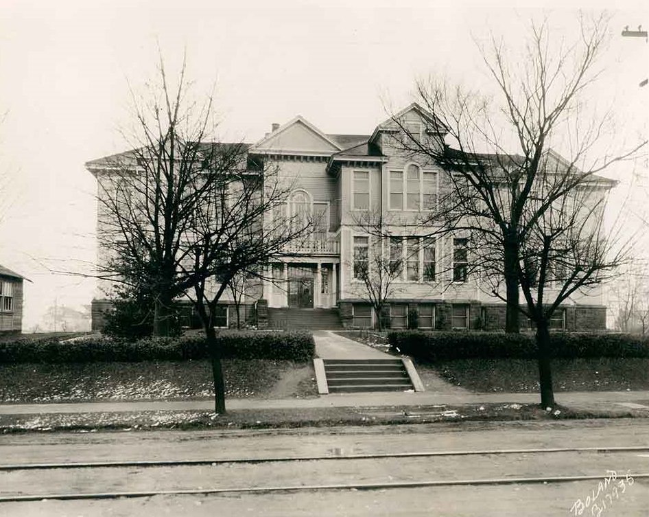 Sherman School, at North 38th Street and Cheyenne Street, Tacoma, 1928