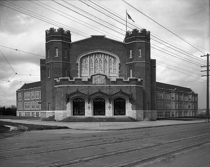 Lincoln High School Exterior, Tacoma, 1914