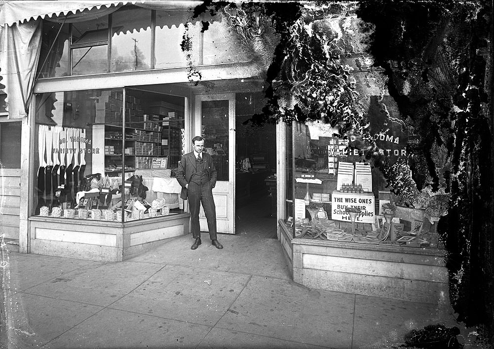 South Tacoma Variety Store, 1920