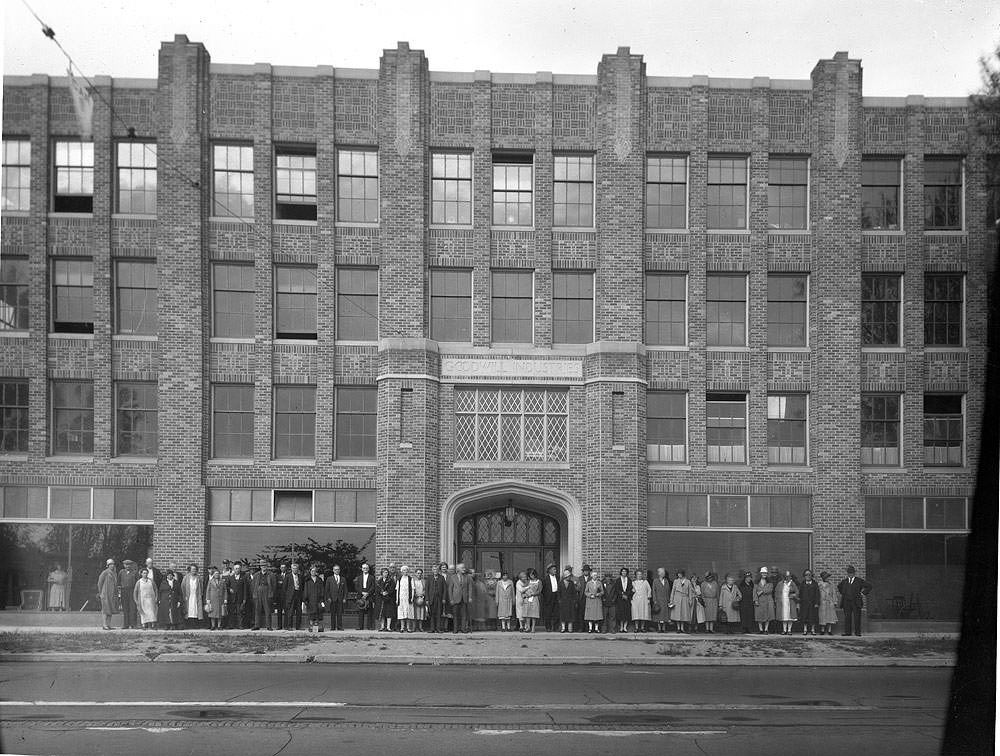 Goodwill Industries, Tacoma, WA, employees in front of building, 1931