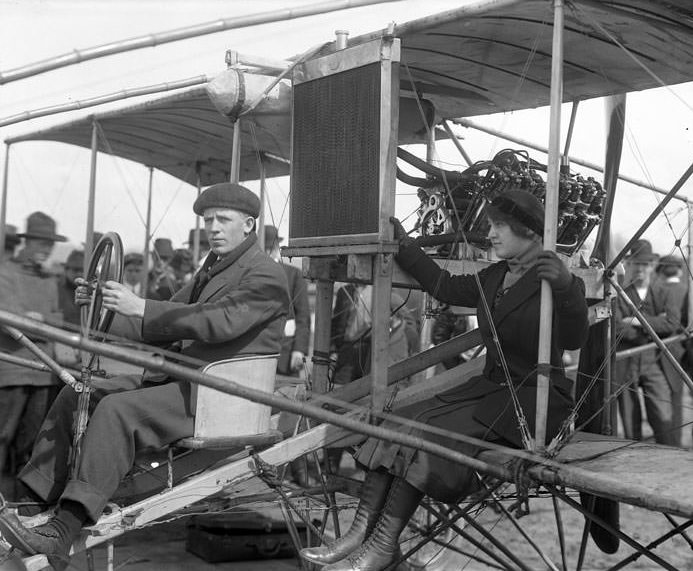 Harvey Crawford and Biplane, Tacoma, 1912