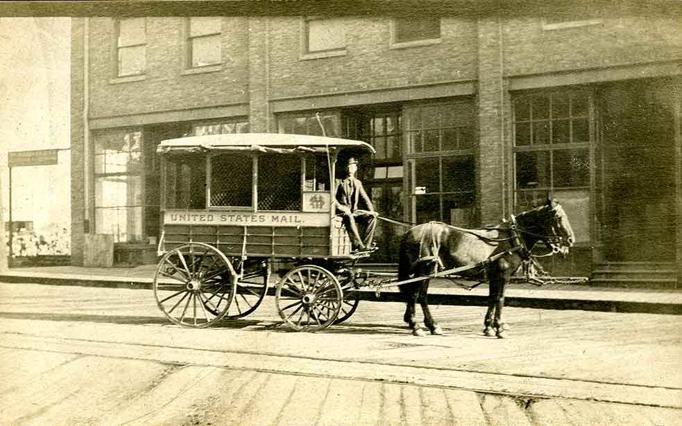 mail wagon in Tacoma, 1908