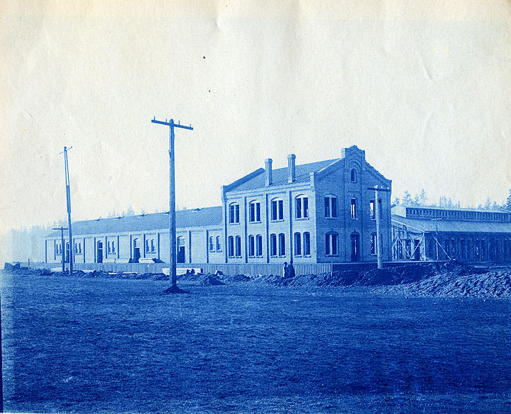 Northern Pacific office and storehouse, South Tacoma,1891