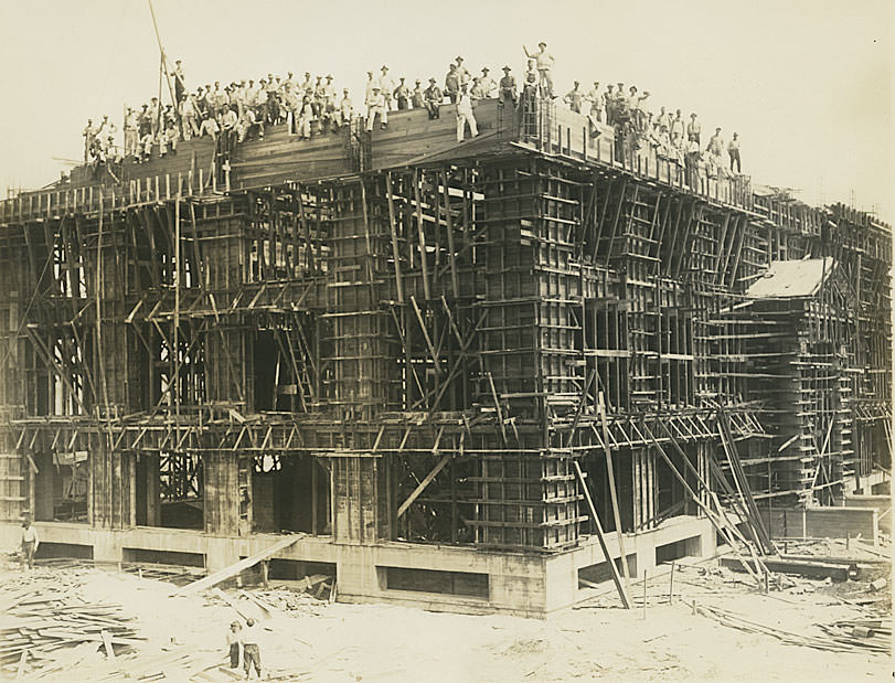 Construction of Cushman Substation, Tacoma, 1926