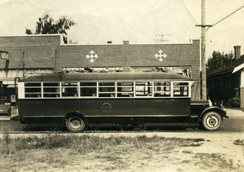 Sumner Tacoma Stage Co. Inc. Blue Line bus, 1930