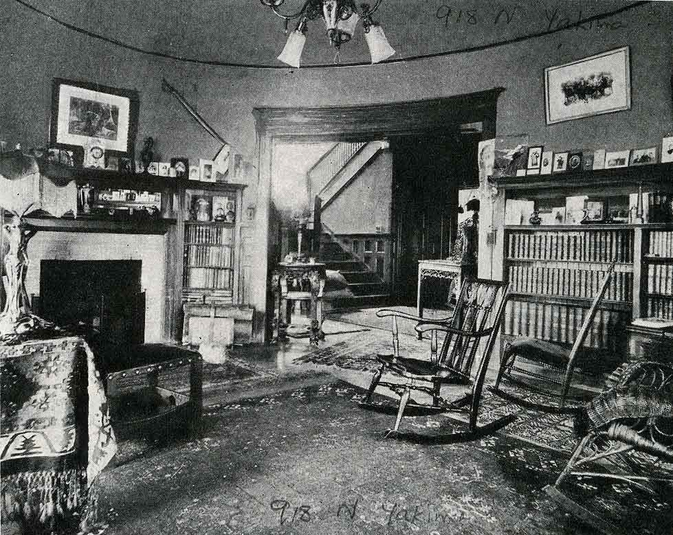 Library in Residence of Mr Ralph Metcalf, Tacoma,1906