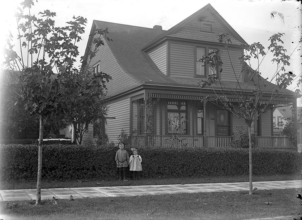 Lorenz Hansen home, 1602 South L Street, Tacoma, 1905