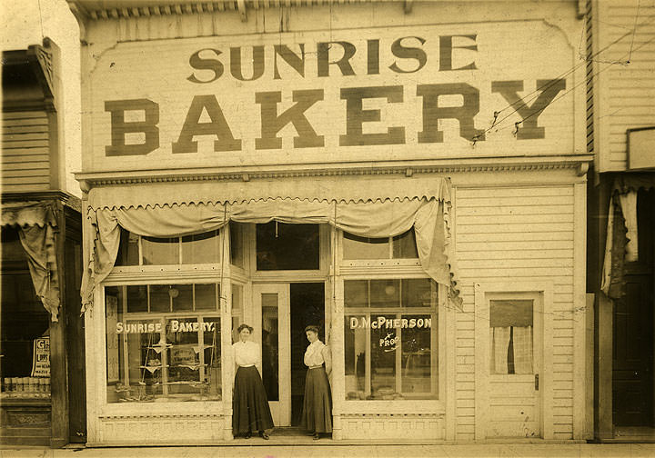 Sunrise Bakery, 1107 South K Street, Tacoma, 1908