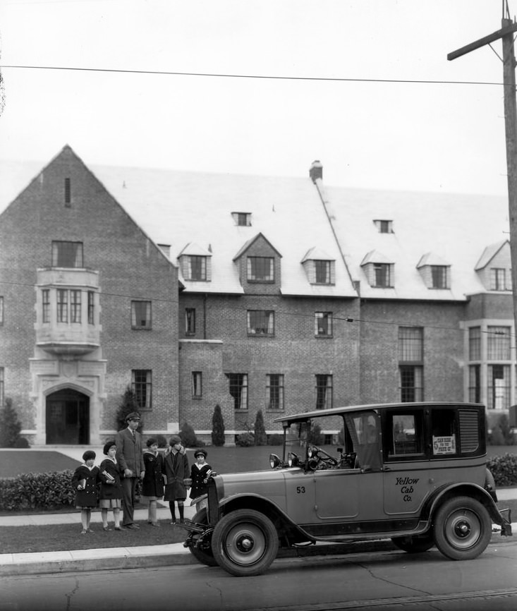 Tacoma Taxi Cab & Transfer Co., Annie Wright Seminar, 1927