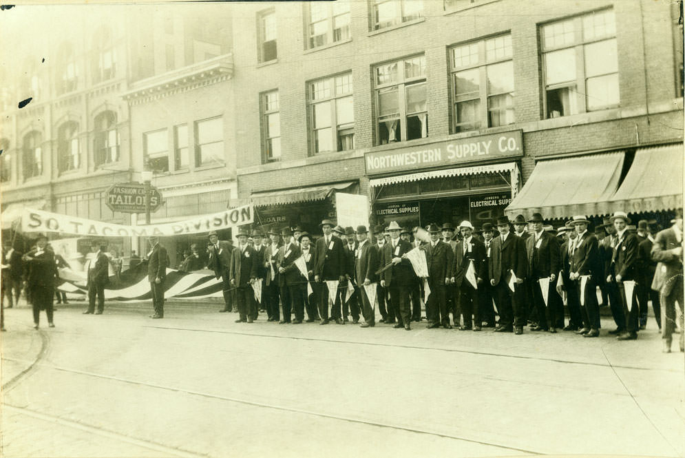 South Tacoma parade, 1910