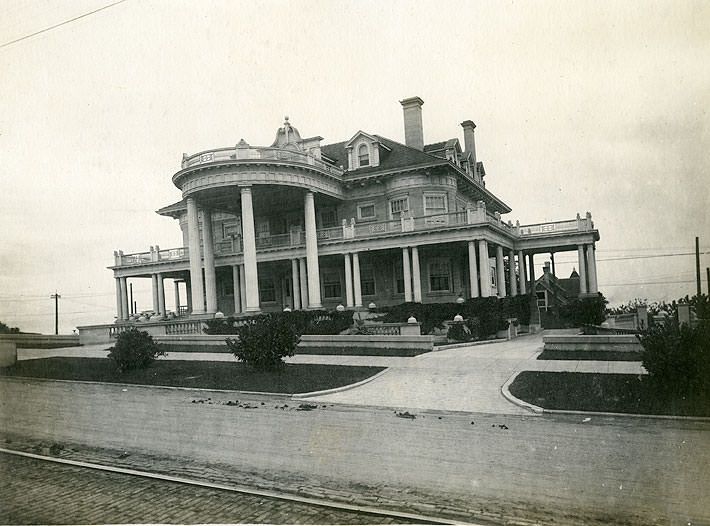 William R. Rust residence, 1001 North I Street, Tacoma, 1910