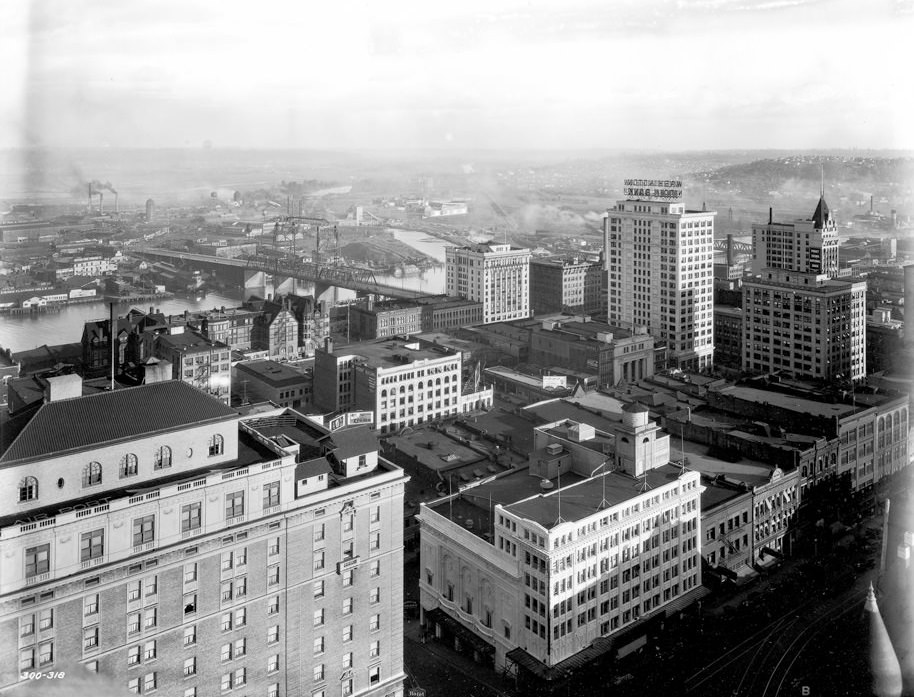 Tacoma Downtown Business, 1930