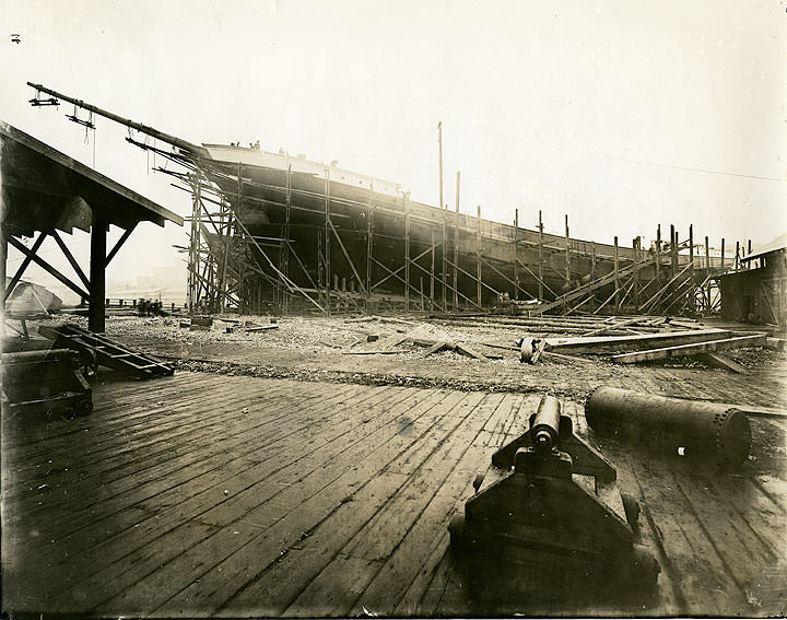 Hull of a ship under construction, Seaborn Shipyard, Tacoma, 1916