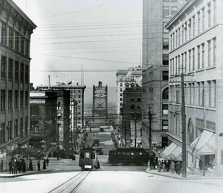 Tacoma-11th St. from Court C, 1915