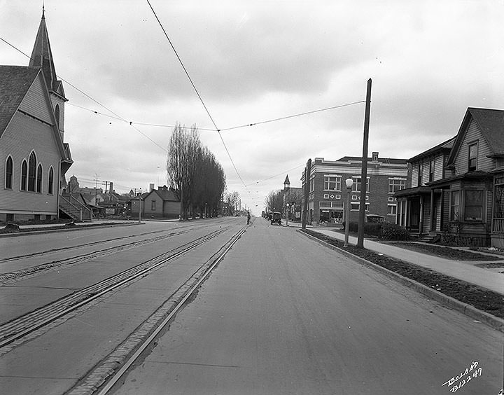 T.R.&P. South K at 15th, opposite 1411, looking south, Tacoma, 1925