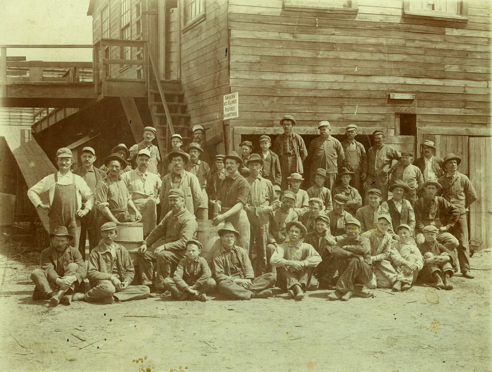 Match factory in Tacoma, 1900