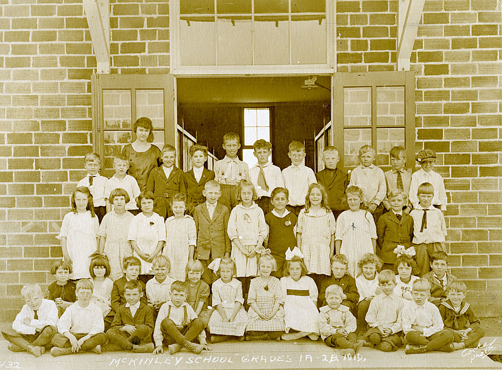 McKinley School, Tacoma, 1st & 2nd grade, 1919