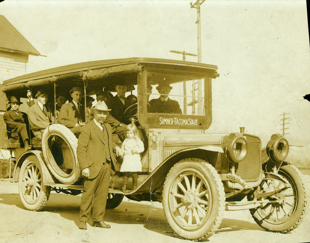 Sumner and Tacoma Stage Co, 1915