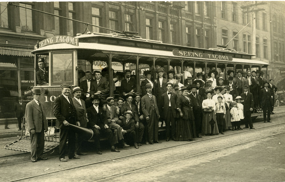 Seeing Tacoma streetcar, 1909