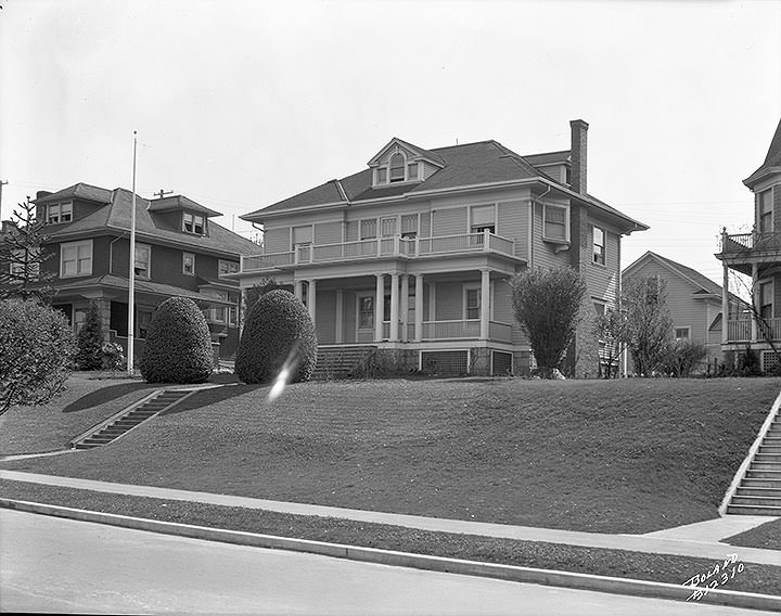 C.P.S. Frat House, 1314 North Yakima Avenue, 1925