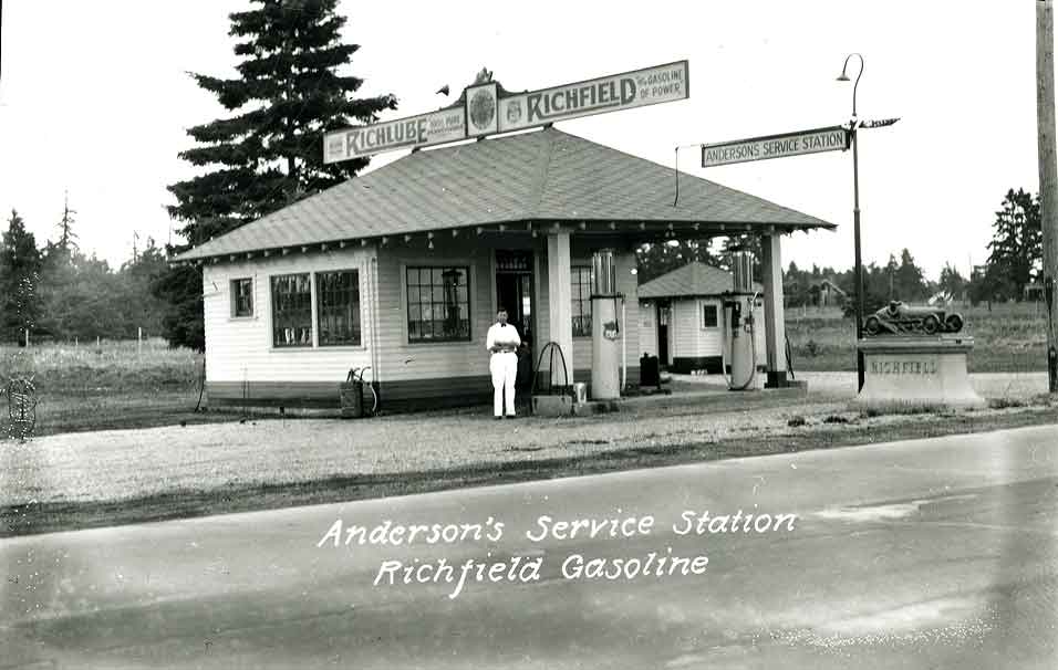 Anderson's Service Station/Richfield Gasoline, 1928