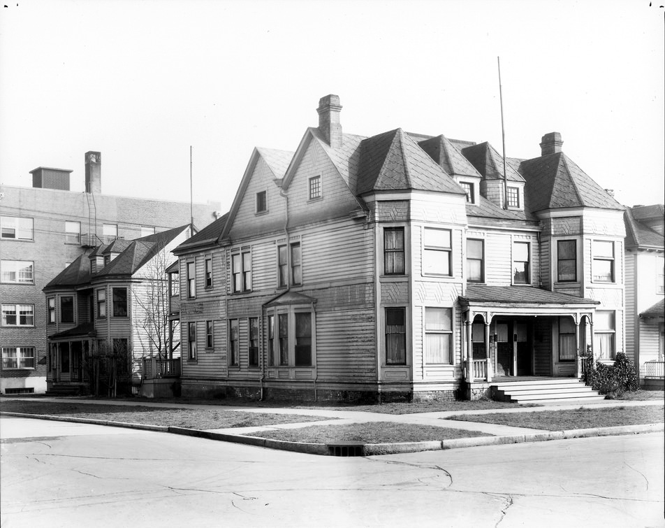 Apartment House on 7th and L Streets, 1935
