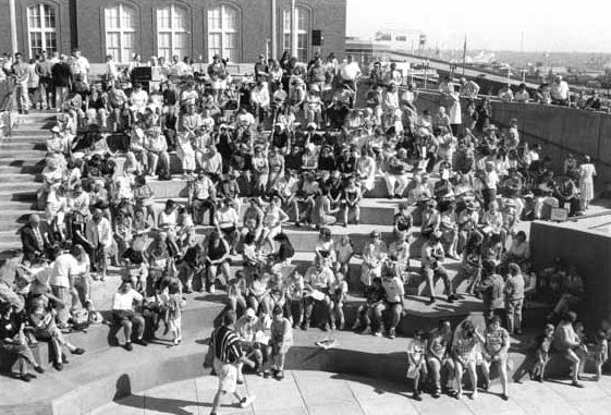 Opening Day Crowd, 1996