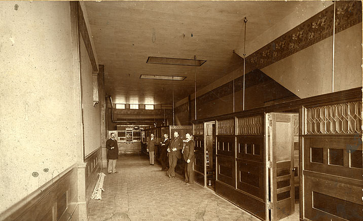Commercial Bank of Tacoma, Interior, 932 Pacific Avenue, Tacoma, 1895