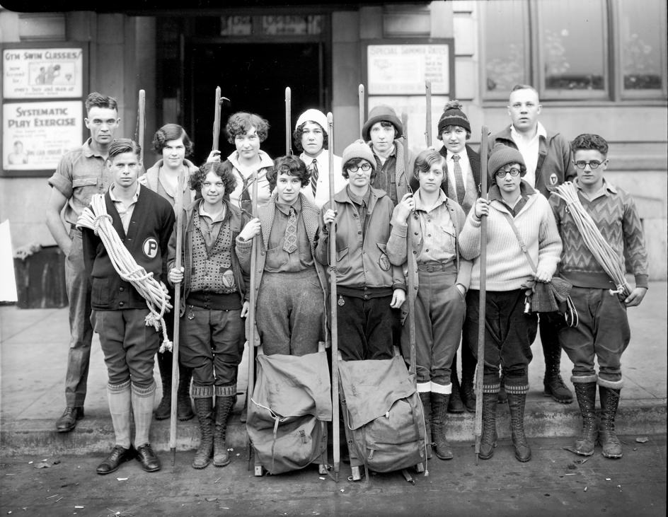Girls Outing Club of the YMCA., 1927