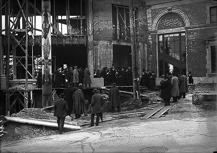 Laying cornerstone on Ferry Museum, 1915