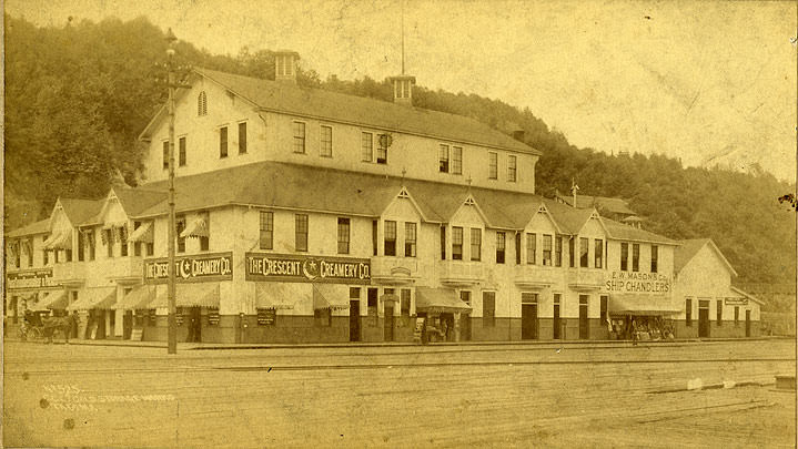 The Crescent Creamery, 1890