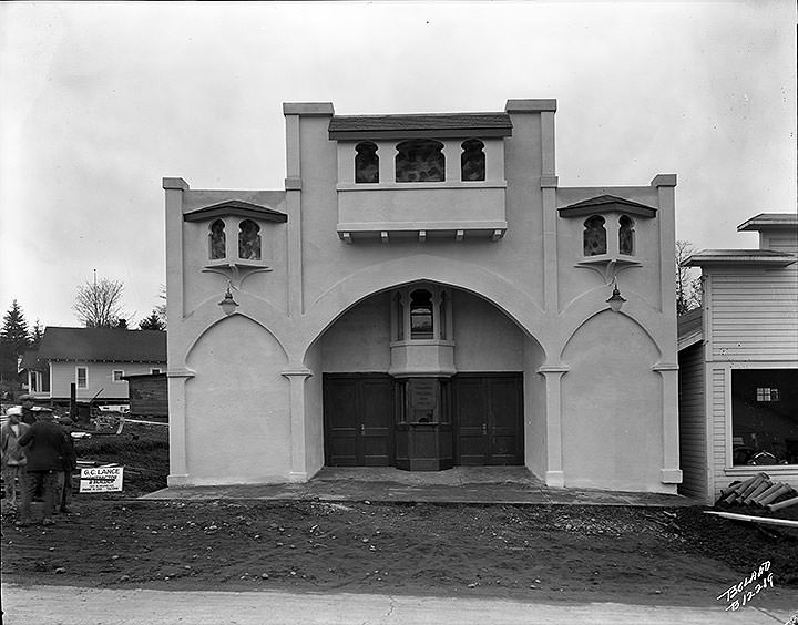 Gig Harbor movie theatre, 1925