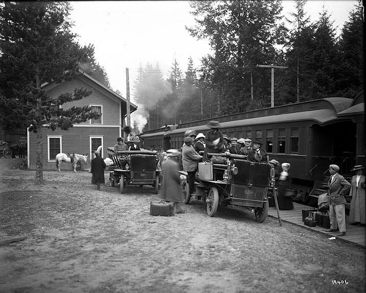 Mountaineers Boarding Touring Cars at Ashford, 1910