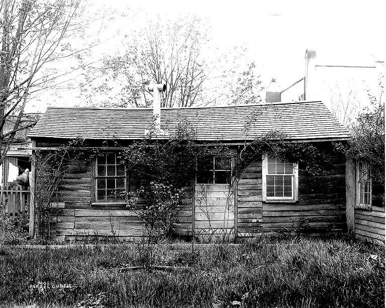 Cabin, Olympia, 1902