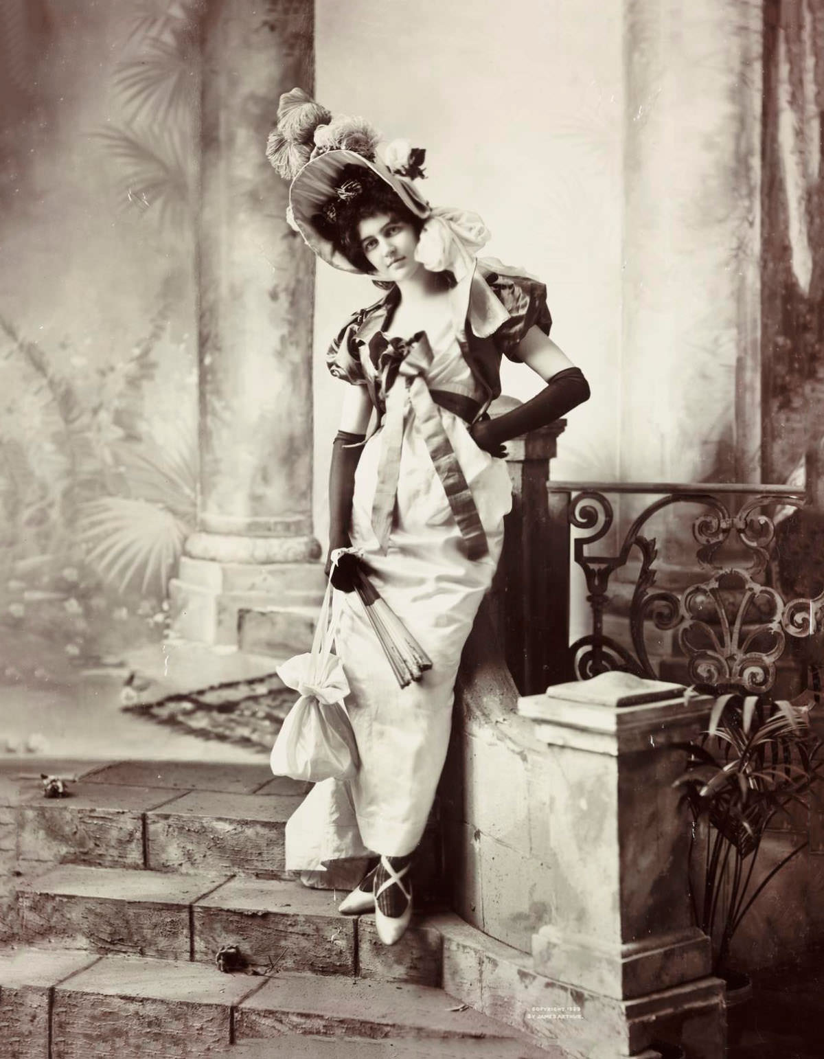 Spectacular Portraits of American Women at the Turn of the 20th Century by James Arthur