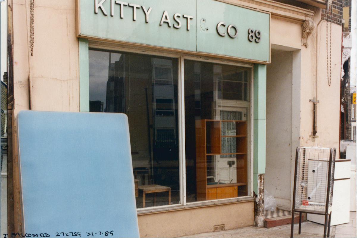 Kitty Ast, Falcon Rd, Battersea, 1990