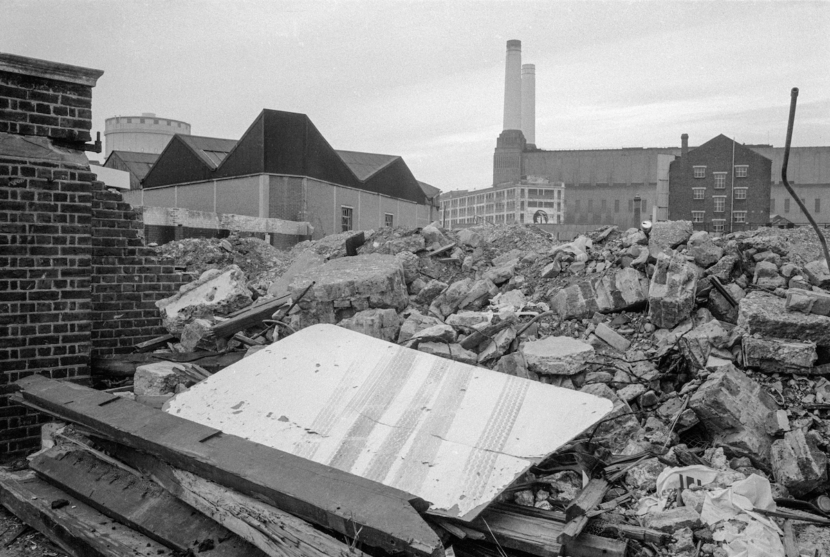 Demolition in Nine Elms Lane, Battersea, 1983