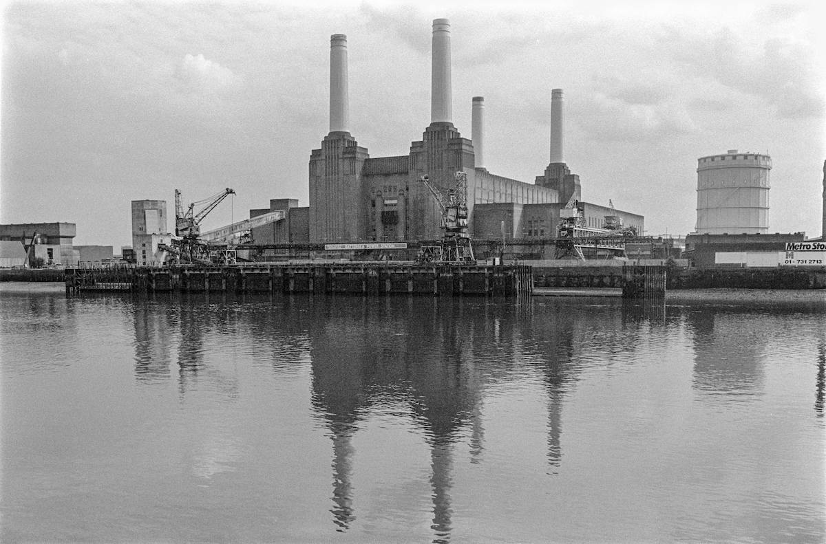 What Battersea, London looked like in the 1980s Through Fabulous Photos by Peter Marshall
