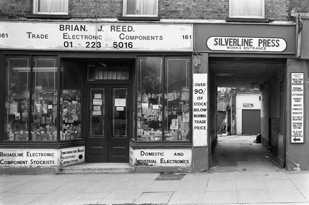 Brian J Reed, Silverline Press, St John’s Hill, Battersea, 1990