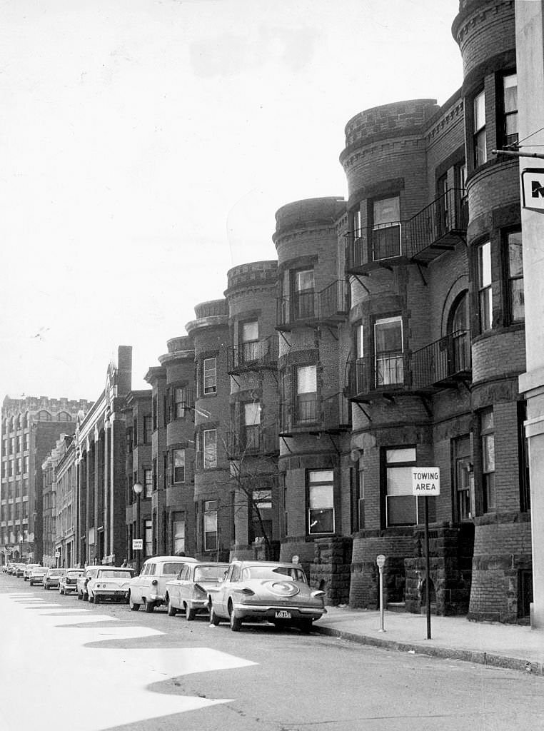 Newbury Street in Boston's Back Bay on April 18, 1962.