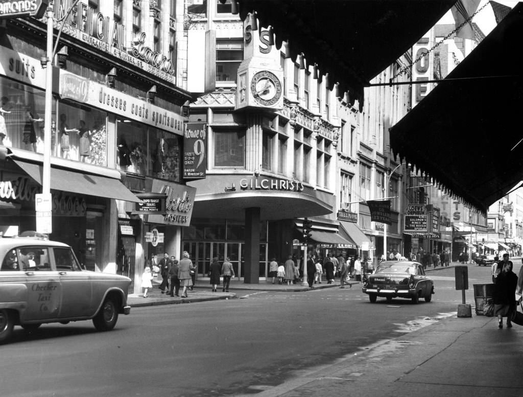Gilchrist's department store at the corner of Washington and Winter Streets in Boston's Downtown Crossing on Oct. 12, 1962.