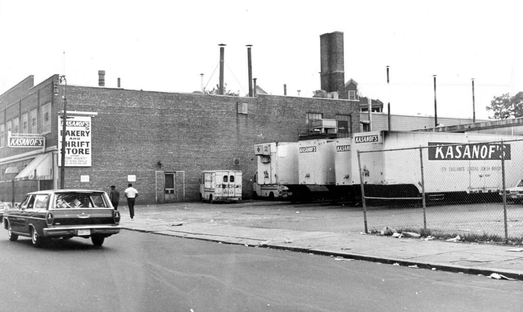 The exterior of Kasanof's Bakery and Thrift Store in Boston on July 4, 1969.