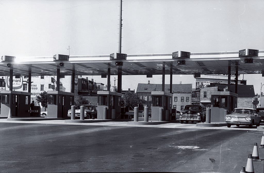 Rush hour at the East Boston toll booth to the Sumner Tunnel on June 21, 1962, with no traffic tie up s to be seen.