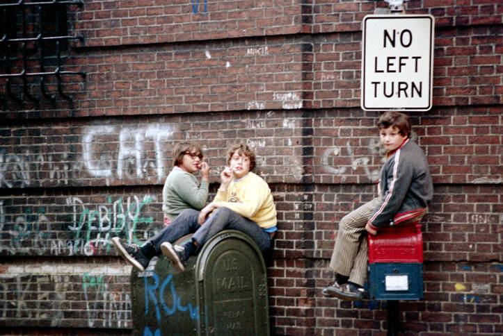 Beautiful Photos of Boston Children Playing on the Streets in the 1970s