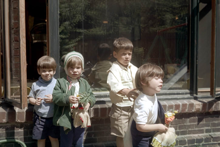 Beautiful Photos of Boston Children Playing on the Streets in the 1970s