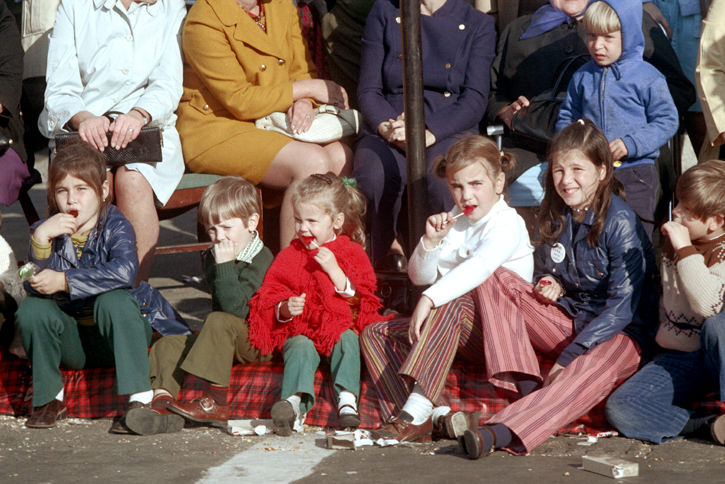 Beautiful Photos of Boston Children Playing on the Streets in the 1970s