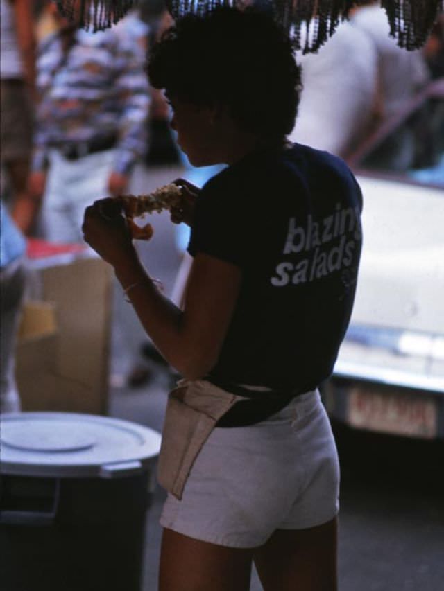 Fabulous Photos of Boston Girls of the 1970s