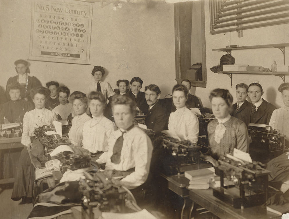 Typewriting class of High School of Commerce