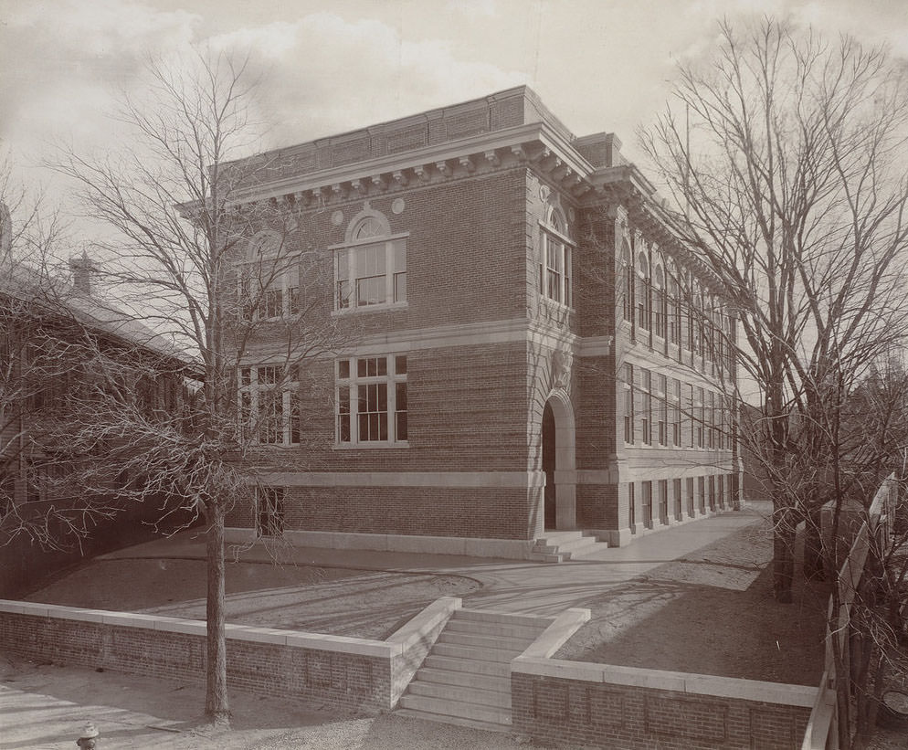 Unidentified school building