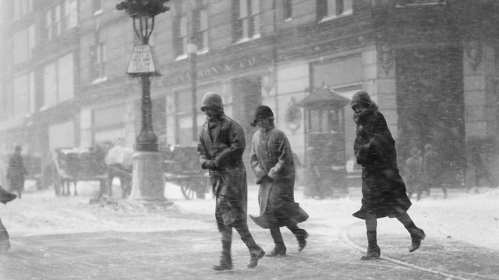 Snowstorm in Boston, corner of Tremont and Boylston, 1930